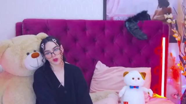 Image 4 of _rosalia_s Stream on Chaturbate on 14 months ago