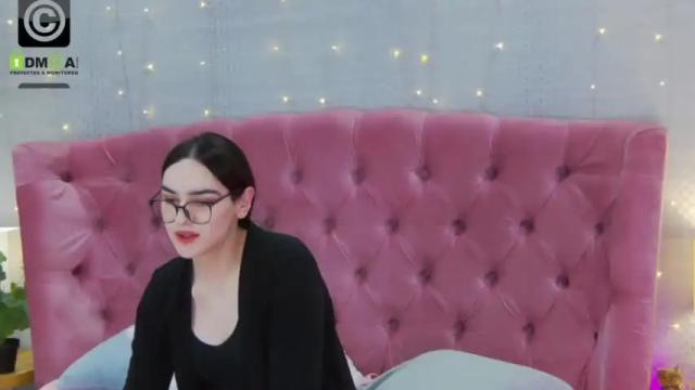 Image 11 of _rosalia_s Stream on Chaturbate on 14 months ago