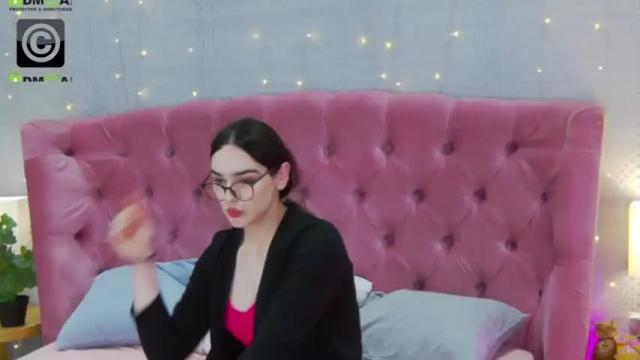 Image 7 of _rosalia_s Stream on Chaturbate on 14 months ago