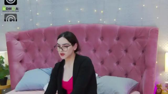 Image 8 of _rosalia_s Stream on Chaturbate on 14 months ago