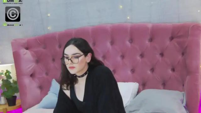 Image 4 of _rosalia_s Stream on Chaturbate on 14 months ago