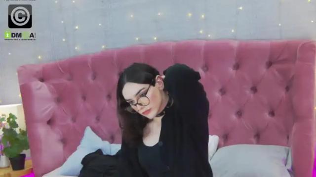 Image 6 of _rosalia_s Stream on Chaturbate on 14 months ago
