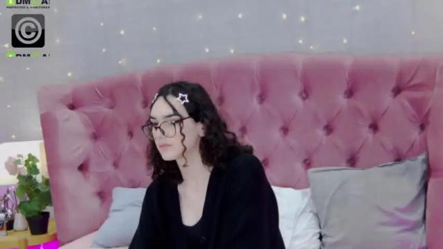 Image 6 of _rosalia_s Stream on Chaturbate on 14 months ago