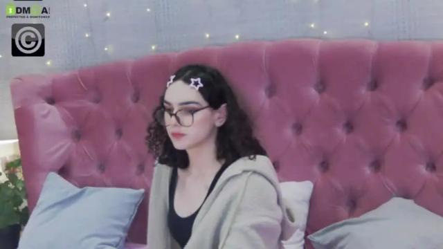 Image 10 of _rosalia_s Stream on Chaturbate on 13 months ago
