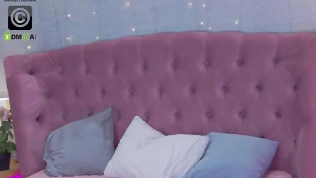 Image 12 of _rosalia_s Stream on Chaturbate on 13 months ago