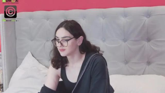 Image 8 of _rosalia_s Stream on Chaturbate on 13 months ago