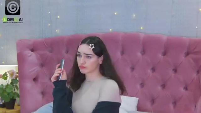 Image 3 of _rosalia_s Stream on Chaturbate on 13 months ago