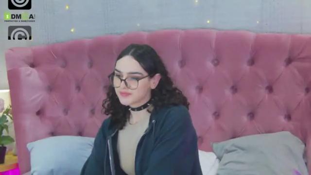 Image 12 of _rosalia_s Stream on Chaturbate on 13 months ago