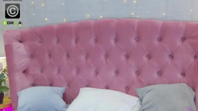 Image 6 of _rosalia_s Stream on Chaturbate on 13 months ago