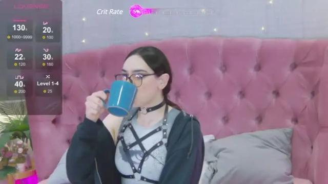 Image 2 of _rosalia_s Stream on Chaturbate on 13 months ago