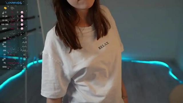 Image 4 of _rose_i Stream on Chaturbate on 21 months ago