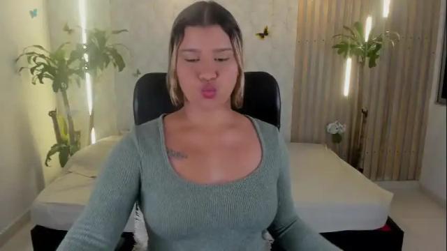 Image 7 of _rosey__ Stream on Chaturbate on 1 month ago