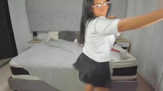 Image 6 of _roxy_miller Stream on Chaturbate on 18 months ago