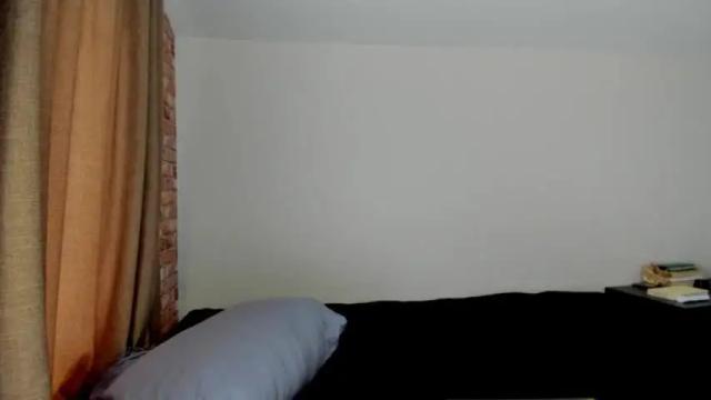 Image 7 of _ruby_kim Stream on Chaturbate on 14 months ago