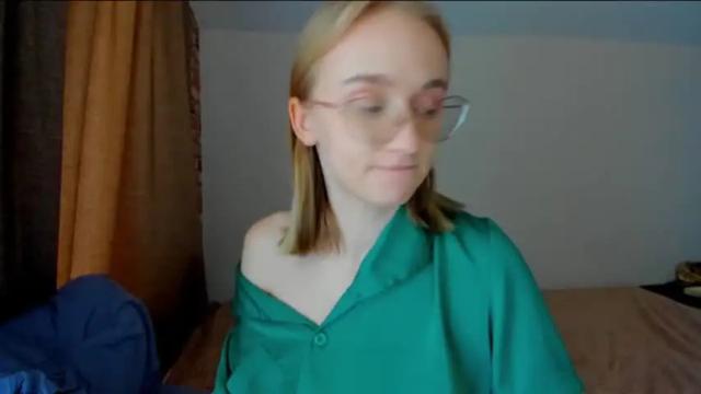 Image 6 of _ruby_kim Stream on Chaturbate on 14 months ago