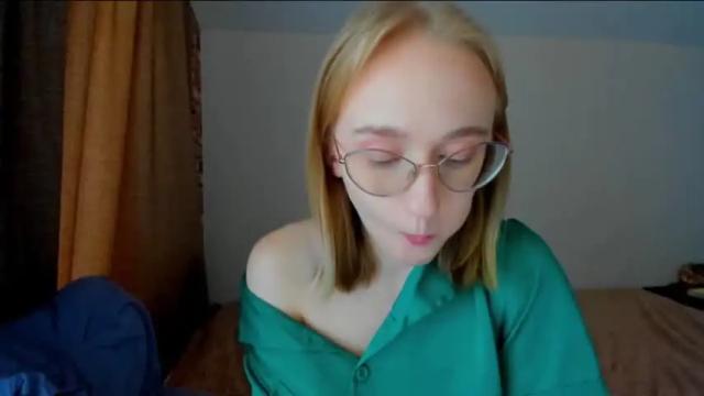 Image 7 of _ruby_kim Stream on Chaturbate on 14 months ago
