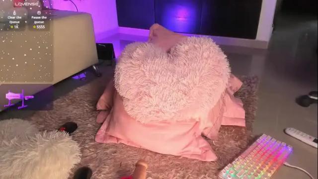 Image 11 of _sabrinamoon Stream on Chaturbate on 5 days ago