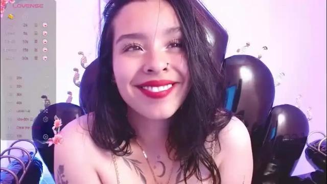 Image 4 of _salome_lewis Stream on Chaturbate on 2 months ago
