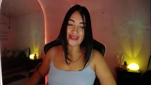 Image 2 of _santalove_ Stream on Chaturbate on 29 days ago
