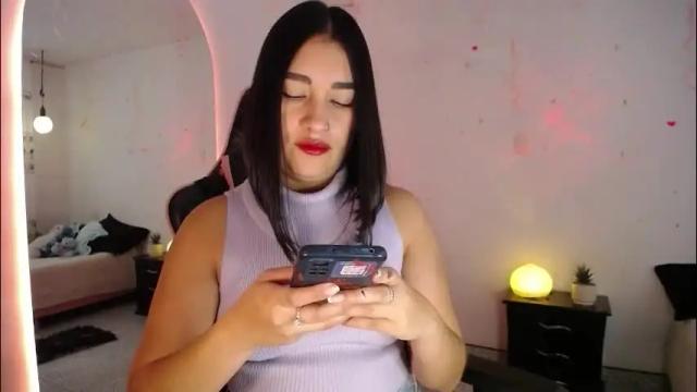 Image 2 of _santalove_ Stream on Chaturbate on 24 days ago