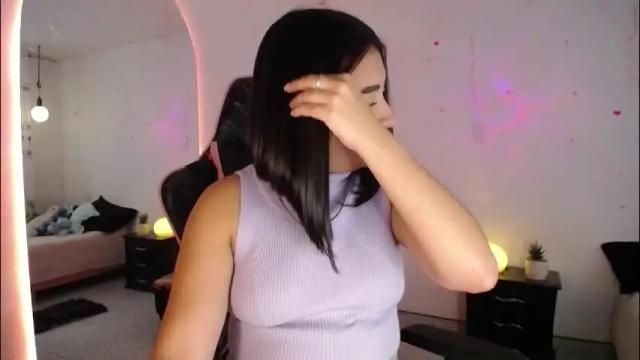 Image 3 of _santalove_ Stream on Chaturbate on 24 days ago
