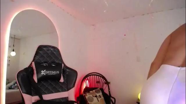 Image 4 of _santalove_ Stream on Chaturbate on 24 days ago