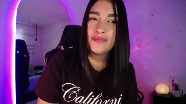 Image 10 of _santalove_ Stream on Chaturbate on 14 days ago
