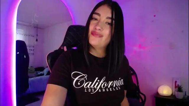 Image 11 of _santalove_ Stream on Chaturbate on 14 days ago