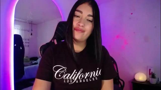 Image 12 of _santalove_ Stream on Chaturbate on 14 days ago