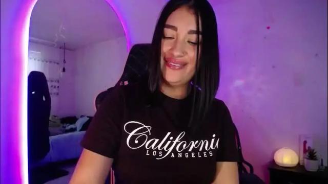 Image 8 of _santalove_ Stream on Chaturbate on 14 days ago