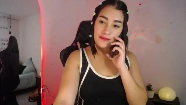 Image 2 of _santalove_ Stream on Chaturbate on 7 days ago
