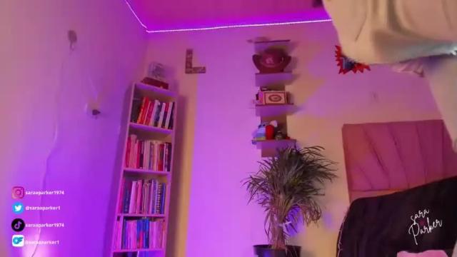 Image 6 of _saraaparker_ Stream on Chaturbate on 16 months ago