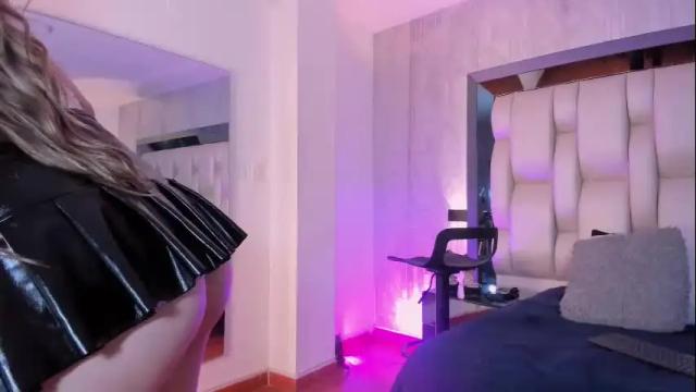 Image 4 of _saragarcia_ Stream on Chaturbate on 1 month ago