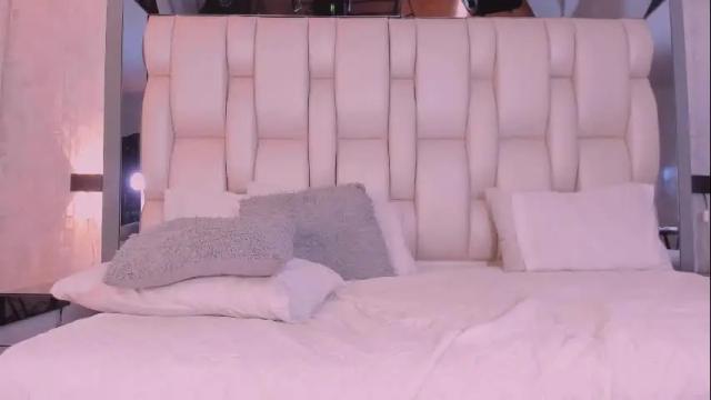 Image 12 of _saragarcia_ Stream on Chaturbate on 1 month ago