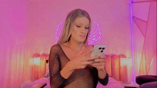 Thumbnail 1, _scarletmoore's Stream at Chaturbate, 23 days ago