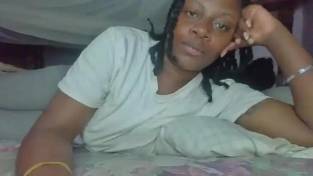 Image 10 of _scarlett_emma45 Stream on Chaturbate on 16 months ago