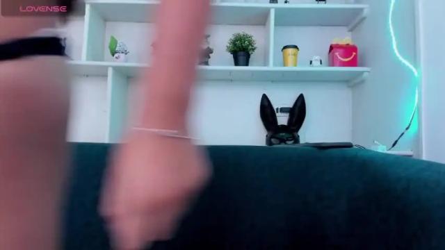 Image 6 of _scarlett_evans Stream on Chaturbate on 19 months ago