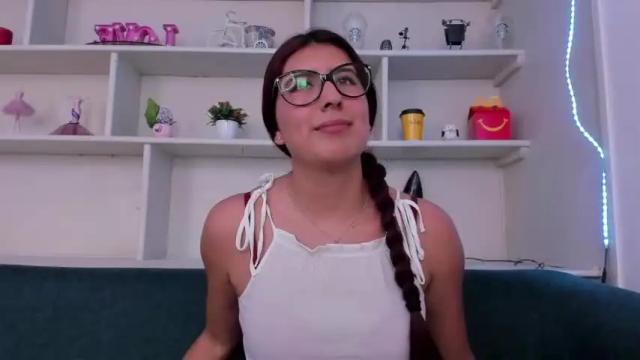 Image 2 of _scarlett_evans Stream on Chaturbate on 13 months ago