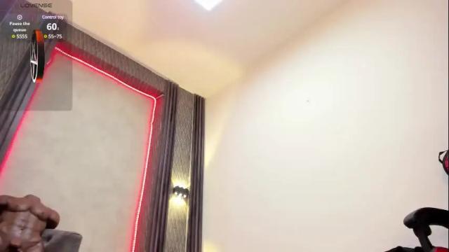 Image 11 of _selene_red Stream on Chaturbate on 27 days ago