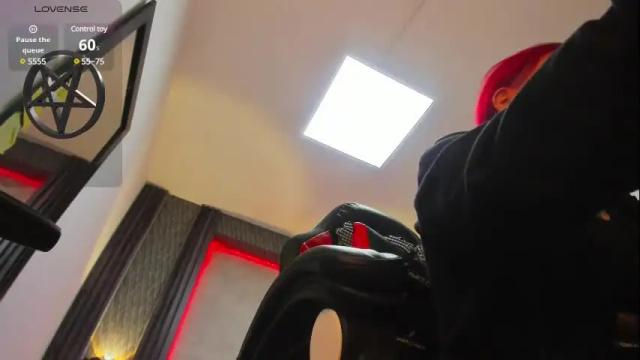 Image 12 of _selene_red Stream on Chaturbate on 21 days ago