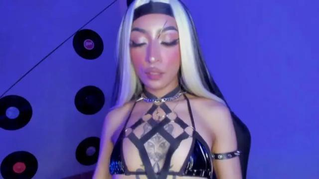 Image 6 of _seraphim_ Stream on Chaturbate on 13 months ago