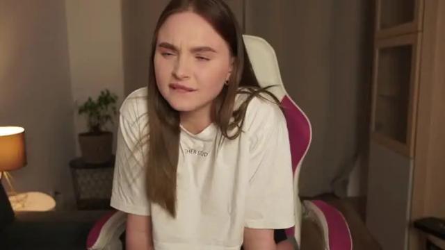 Image 12 of _sexi_lexi Stream on Chaturbate on 15 months ago