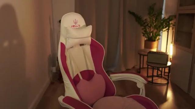 Image 3 of _sexi_lexi Stream on Chaturbate on 12 months ago