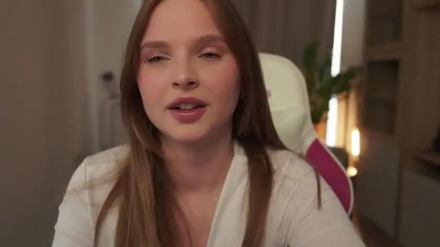 Image 2 of _sexi_lexi Stream on Chaturbate on 14 months ago