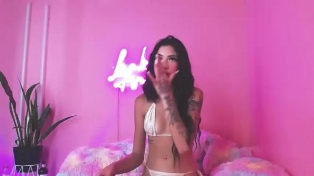 Image 3 of _sexydoll_3x Stream on Chaturbate on 14 months ago