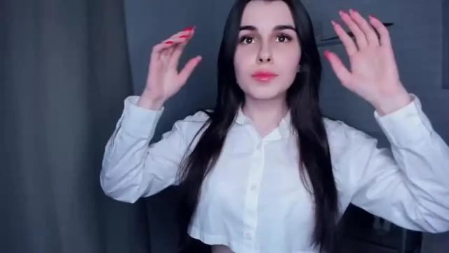 Image 3 of _shinyselena_ Stream on Chaturbate on 15 months ago