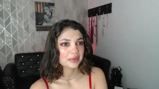 Image 2 of _silvana_hughes Stream on Chaturbate on 16 months ago