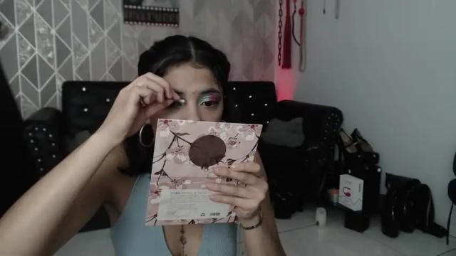 Image 8 of _silvana_hughes Stream on Chaturbate on 15 months ago