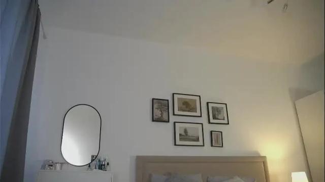 Image 2 of _sirine_ Stream on Chaturbate on 3 days ago