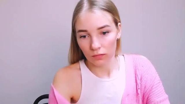 Thumbnail 3, _snow_queen__'s Stream at Chaturbate, 14 months ago